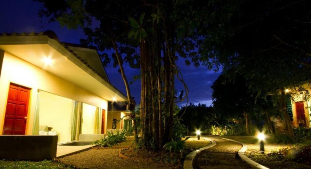 Villa De Mama Rawai Luaran gambar