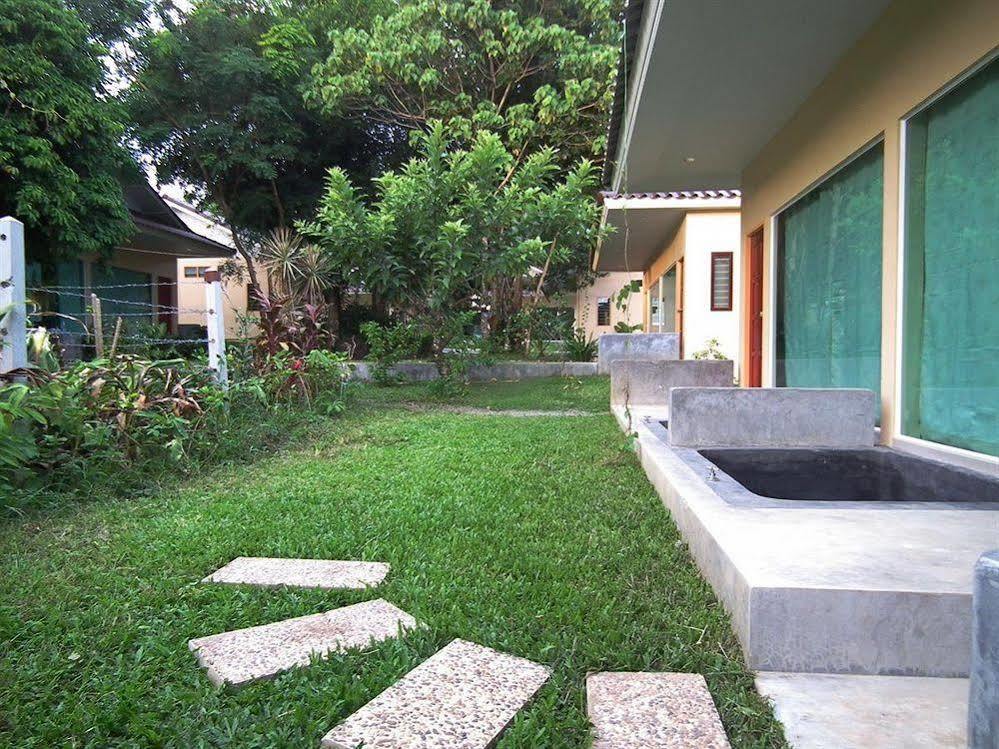 Villa De Mama Rawai Luaran gambar