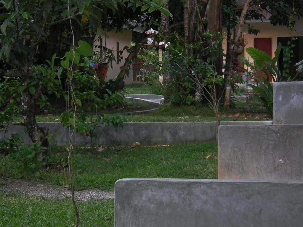 Villa De Mama Rawai Luaran gambar